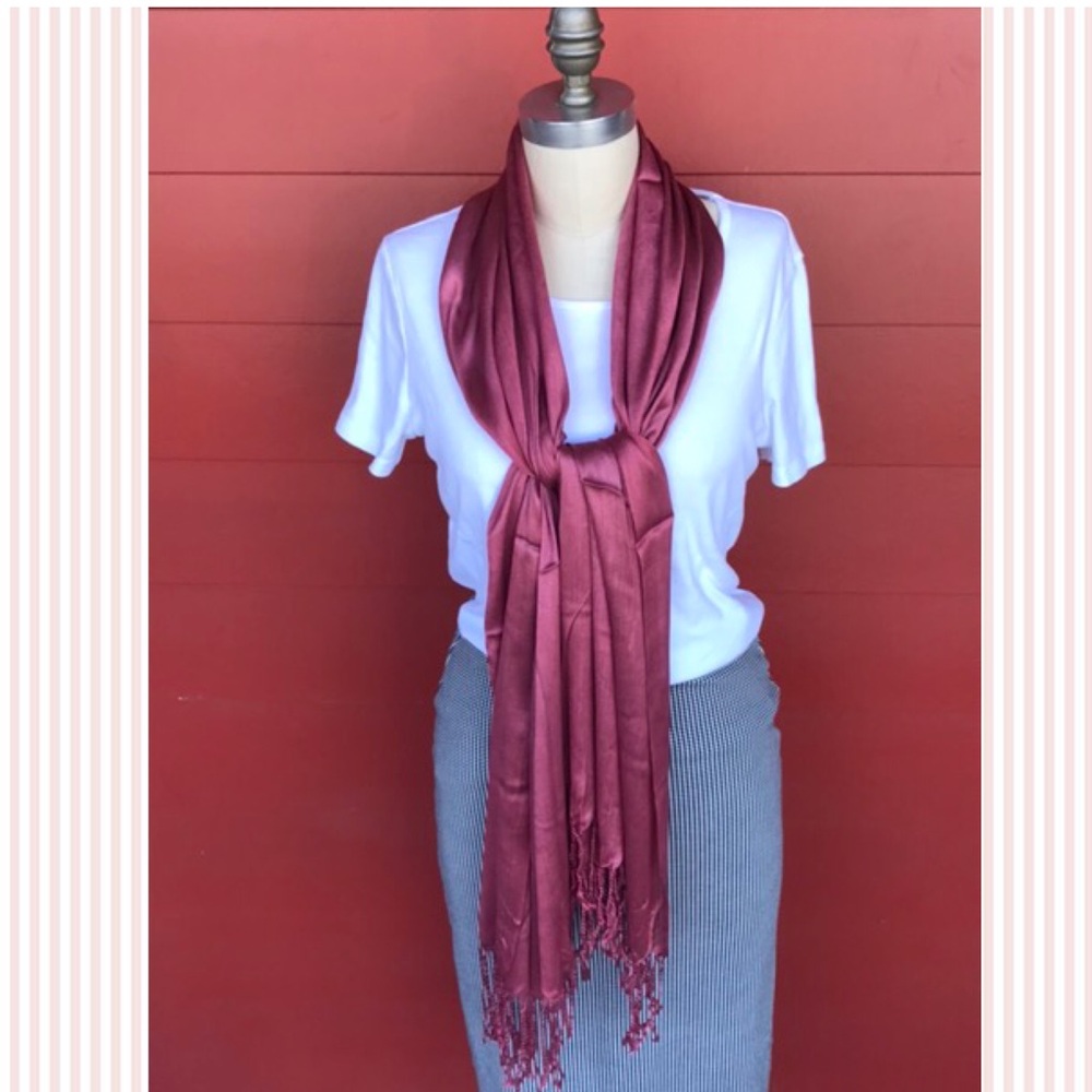 Old Rose Silky Viscose Scarf / Shawl NWOT